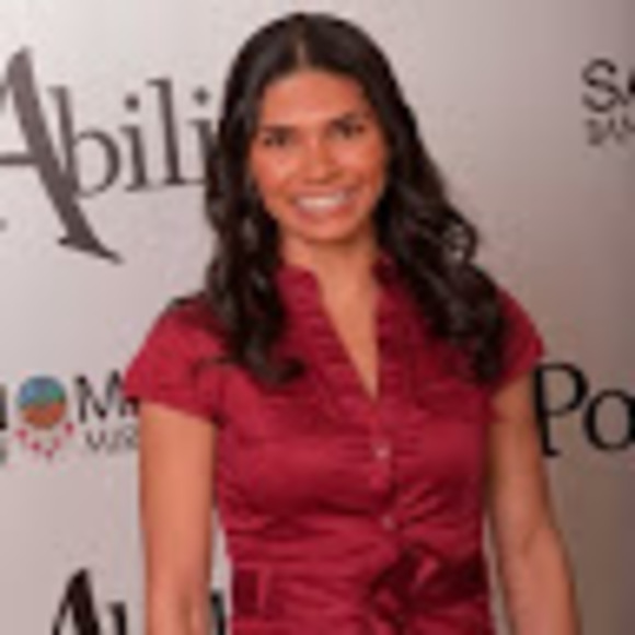 Meet your Posher, Gigi - Picture 1 of 1